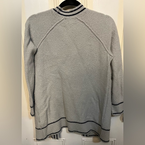 Lucky Brand Long Sleeve Button Down Cardigan Small - Picture 2 of 11